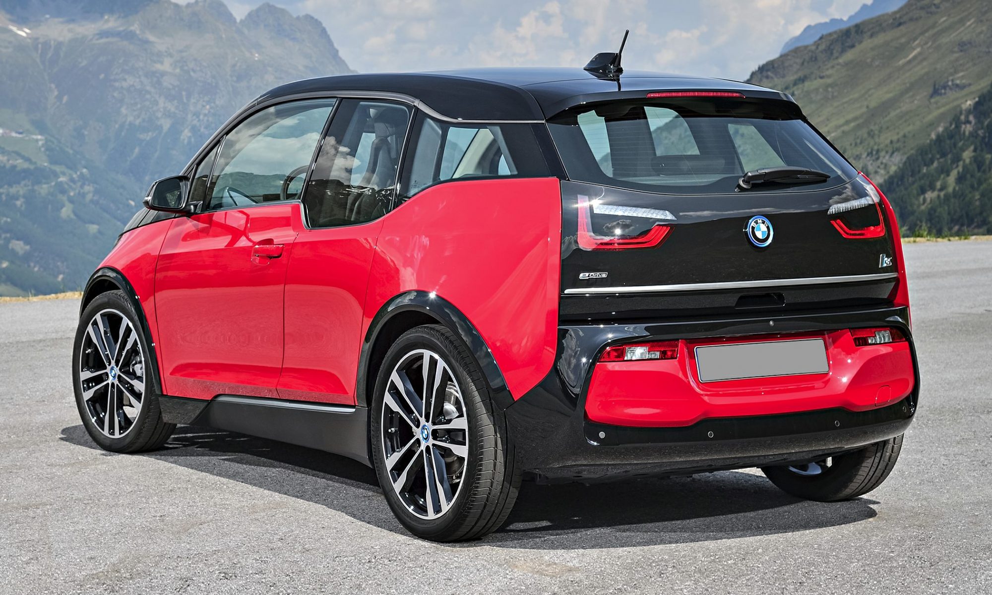 2020 BMW i8