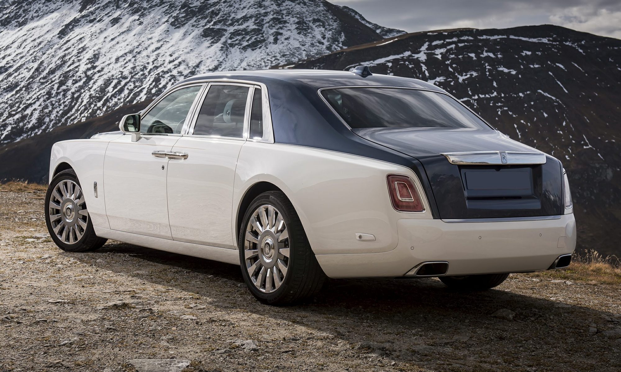 2020 Rolls-Royce Phantom
