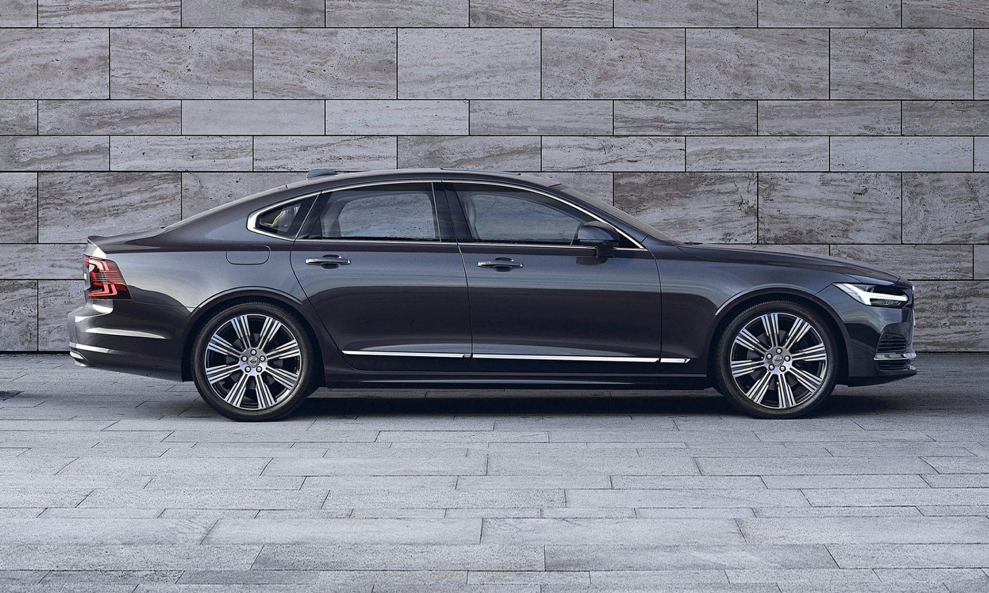 2021 Volvo S90